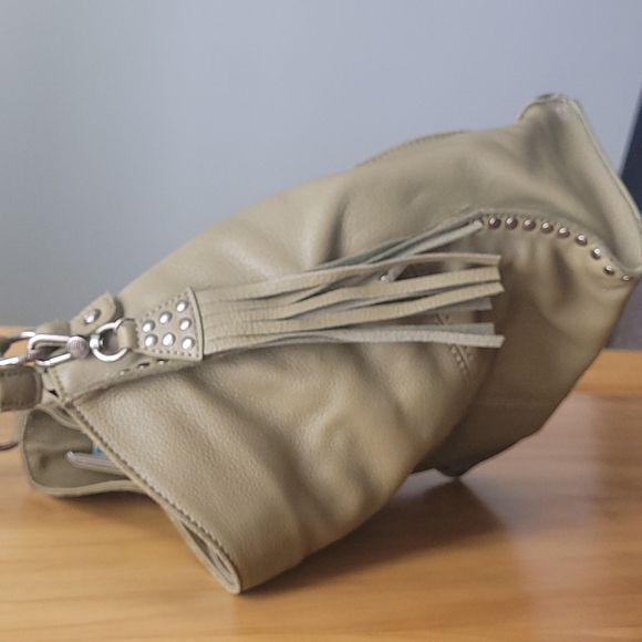 Purse - Picture 2 of 5